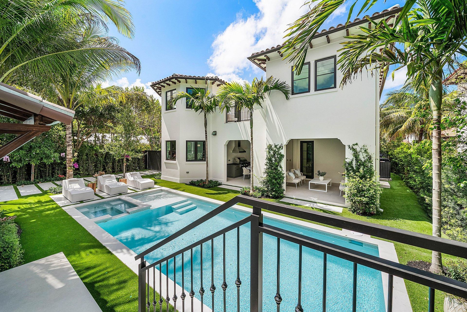 230 Pershing Way, West Palm Beach, FL 33401 Photo