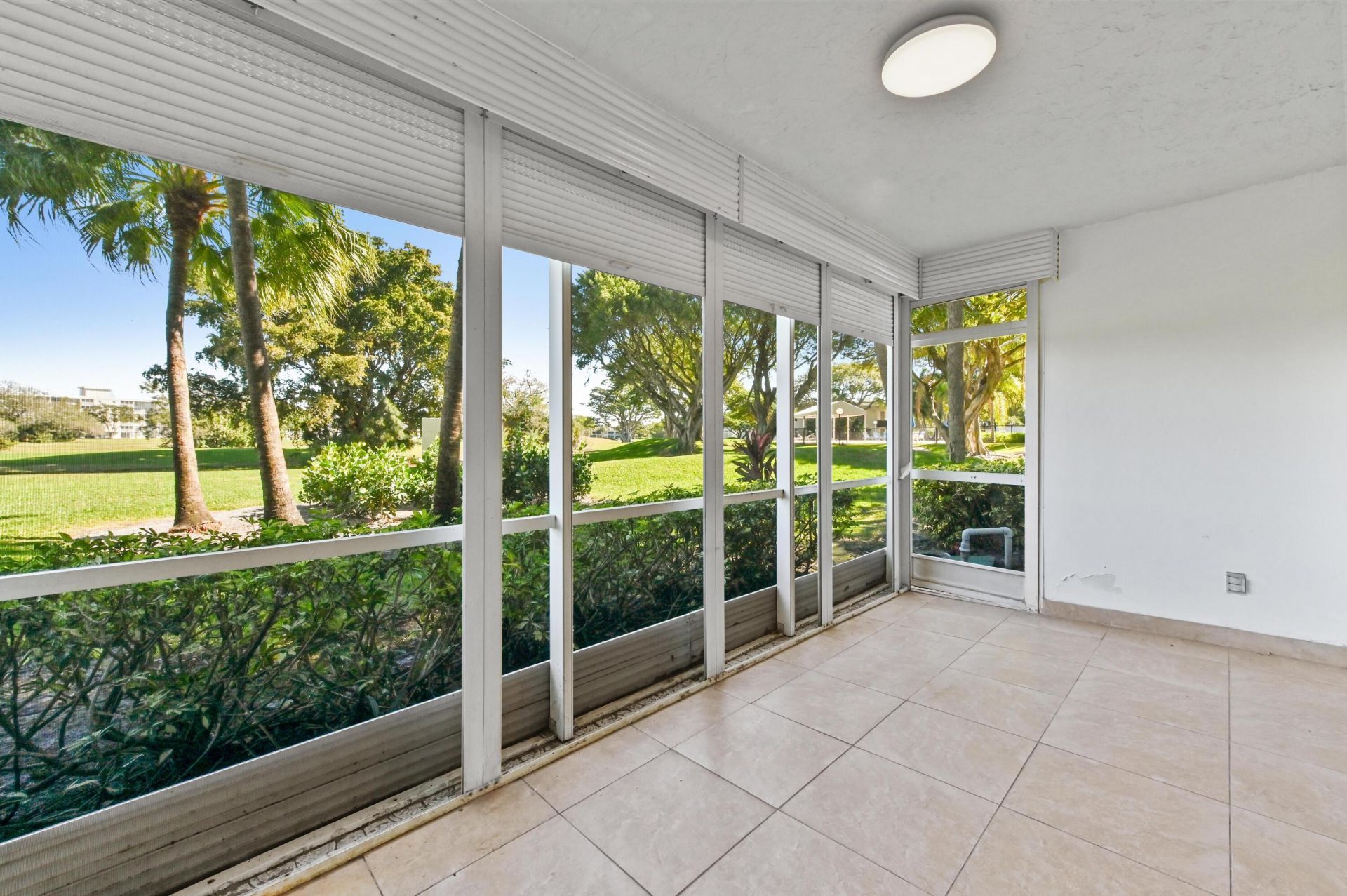 2851 S Palm Aire Drive, Unit 101, Pompano Beach, FL 33069 Photo