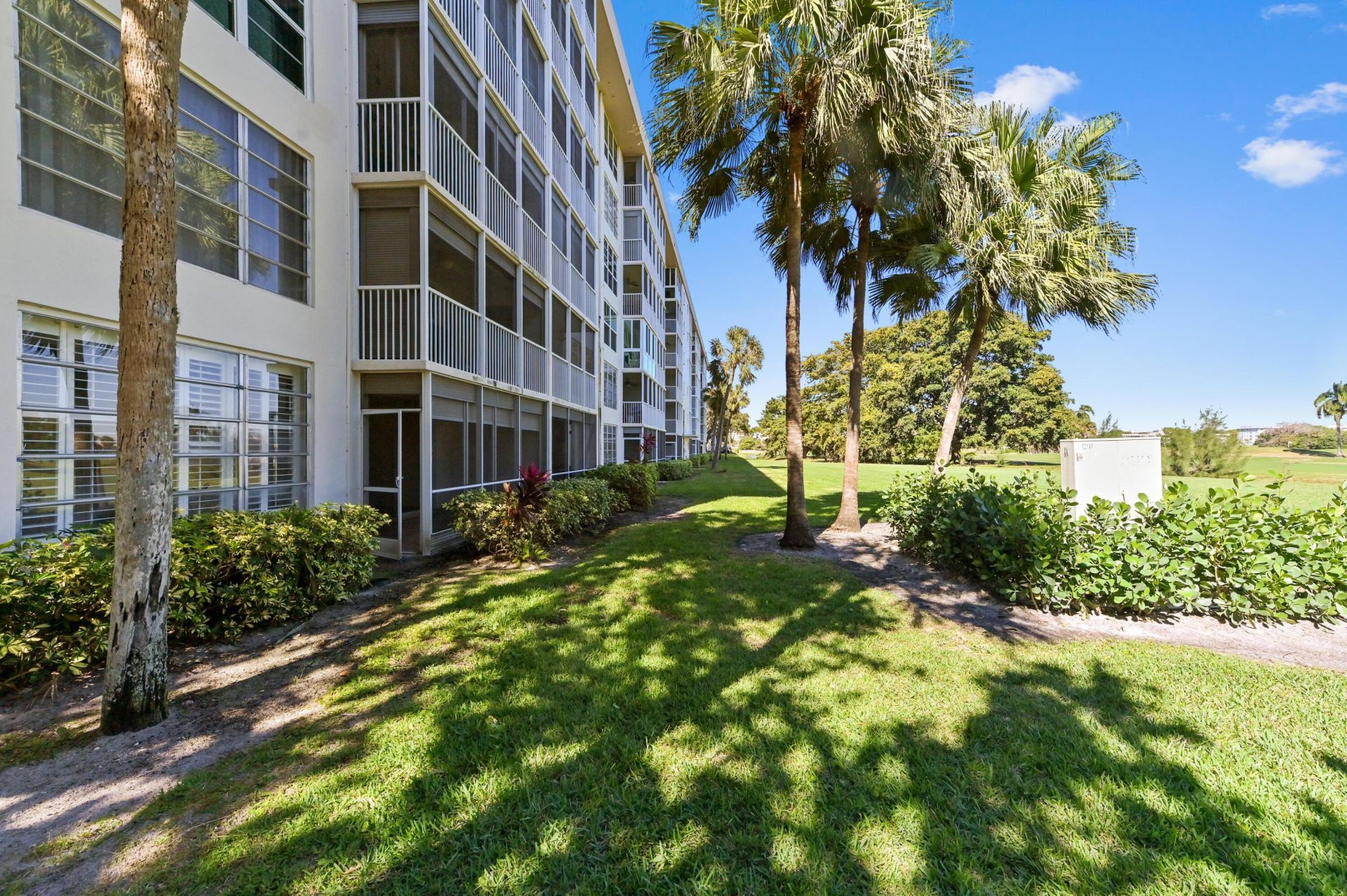 2851 S Palm Aire Drive, Unit 101, Pompano Beach, FL 33069 Photo