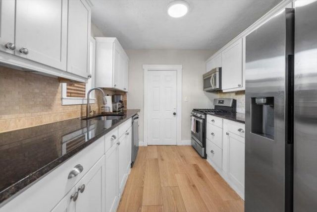 6704 Garden Avenue, West Palm Beach, FL 33405 Photo