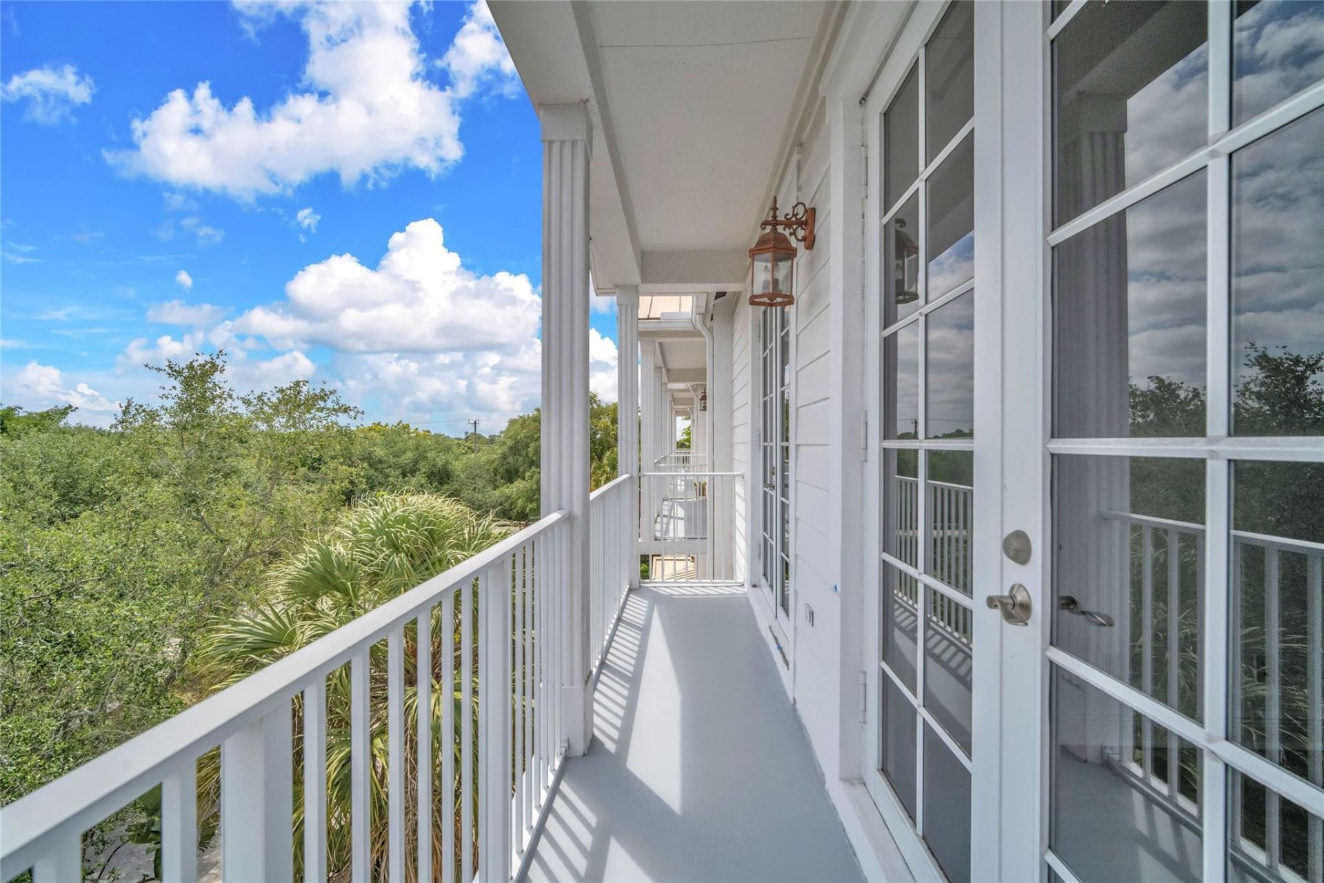 6809 N Lakeside Circle, Unit 101, Davie, FL 33314 Photo