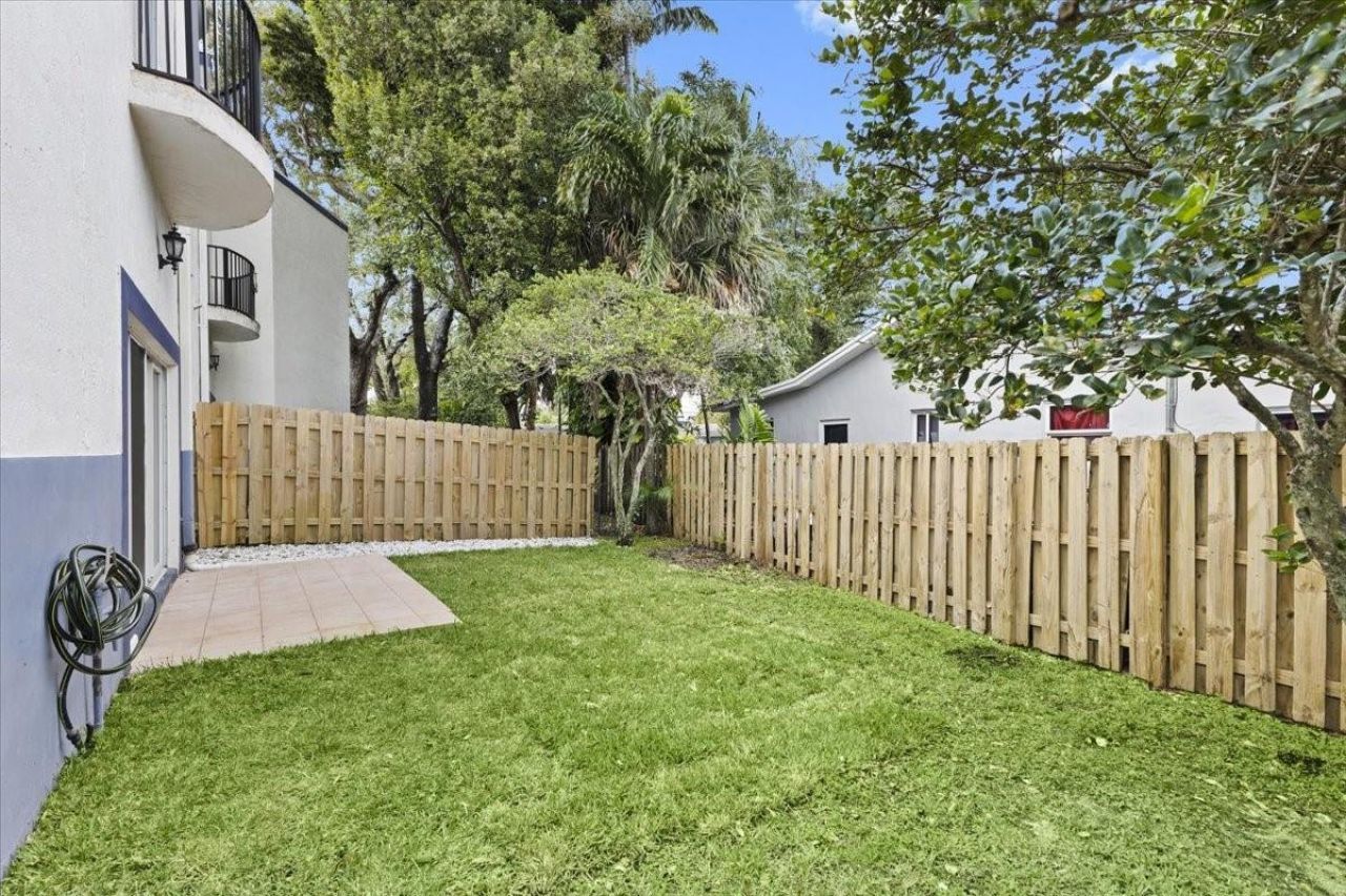 2921 SW 18th Terrace, Unit 7, Fort Lauderdale, FL 33315 Photo