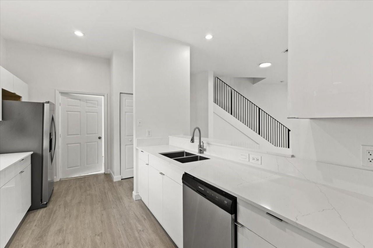 2921 SW 18th Terrace, Unit 7, Fort Lauderdale, FL 33315 Photo