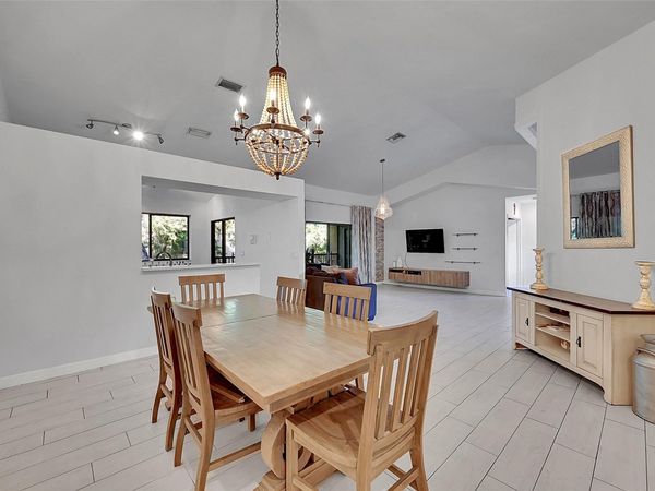 10511 NW 10th Street, Unit D-132, Plantation, FL 33322