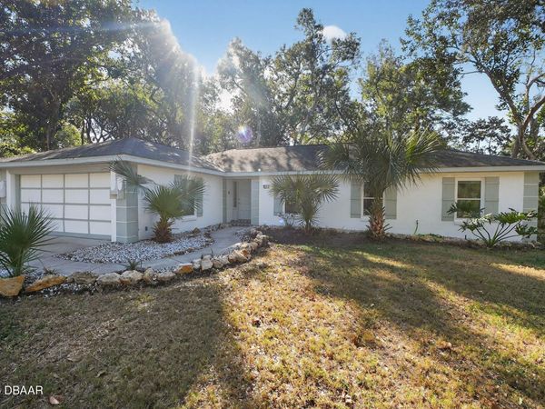 9 Brookside Circle, Ormond Beach, FL 32174