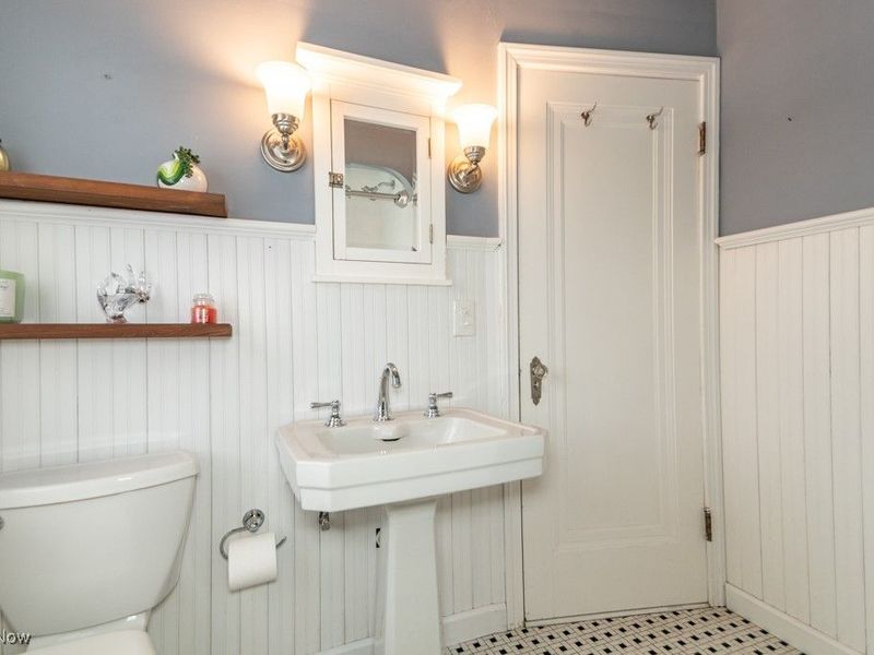 2243 Cranston Road, University Heights, OH 44118 Photo 26