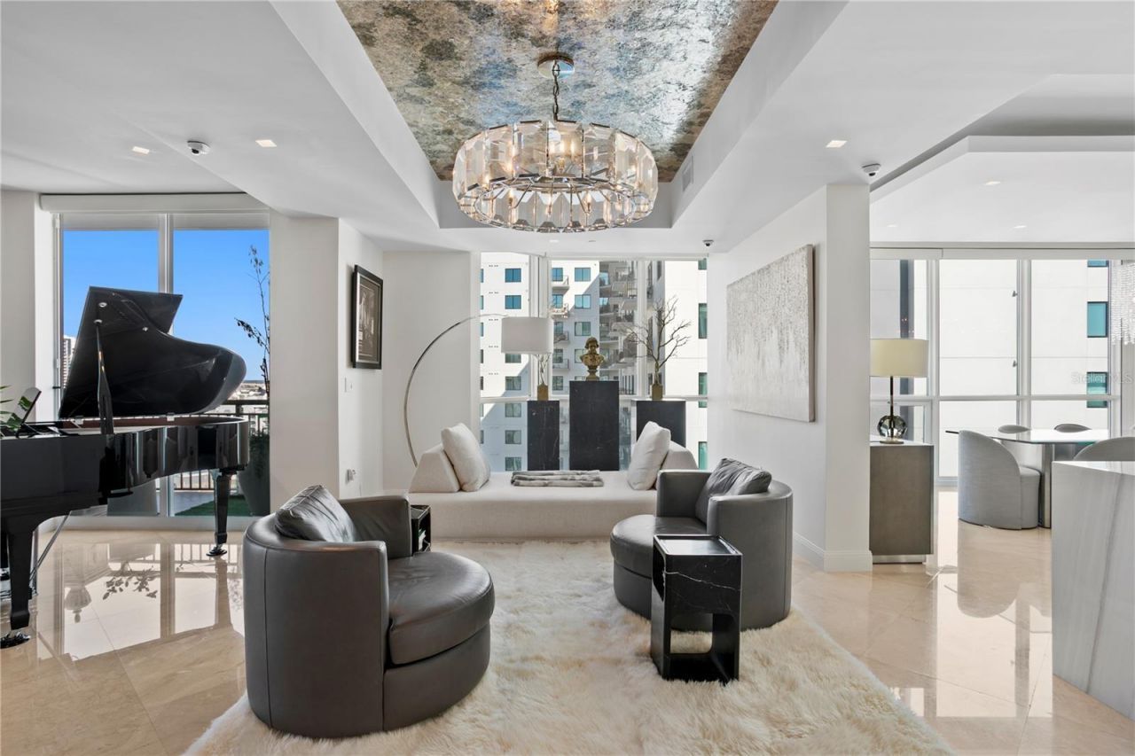 450 Knights Run Avenue, Unit 1801, Tampa, FL 33602 Photo