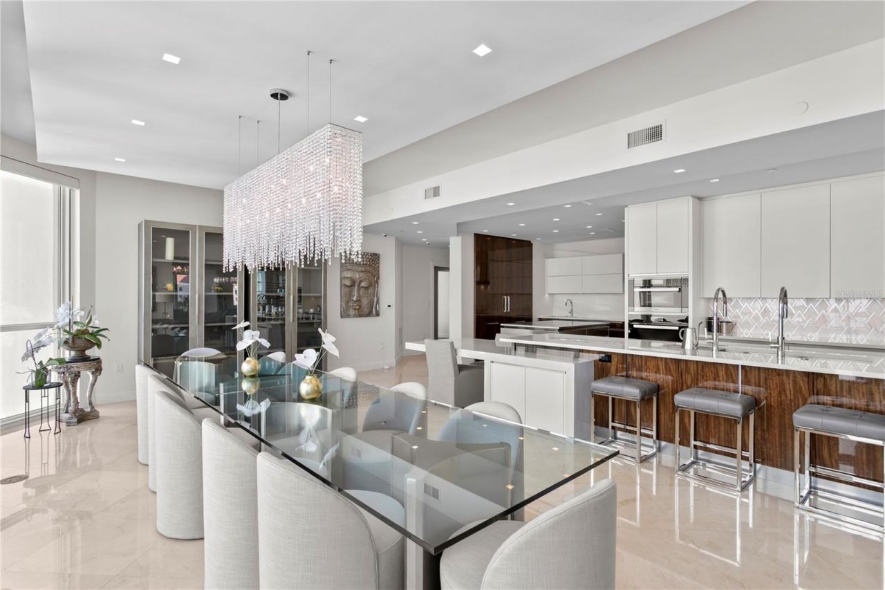 450 Knights Run Avenue, Unit 1801, Tampa, FL 33602 Photo