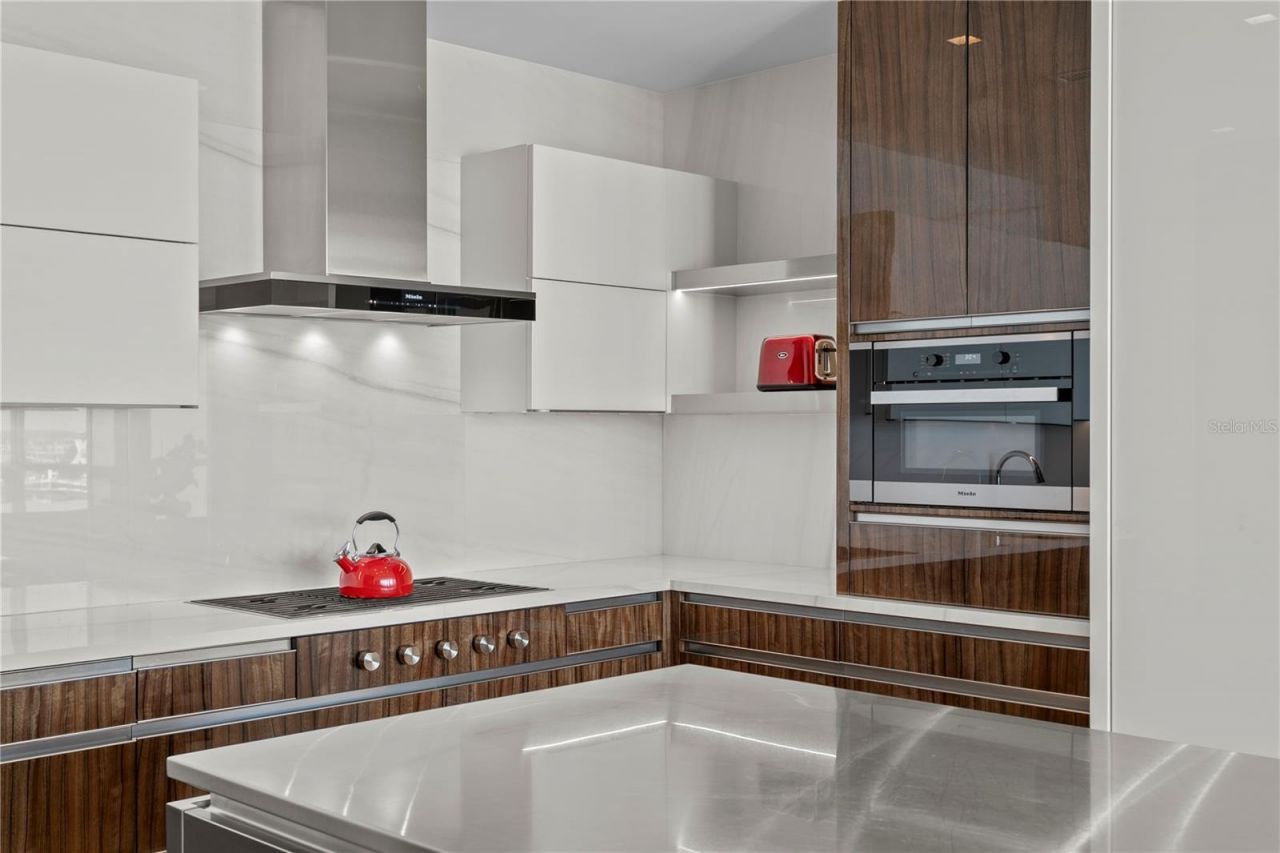 450 Knights Run Avenue, Unit 1801, Tampa, FL 33602 Photo