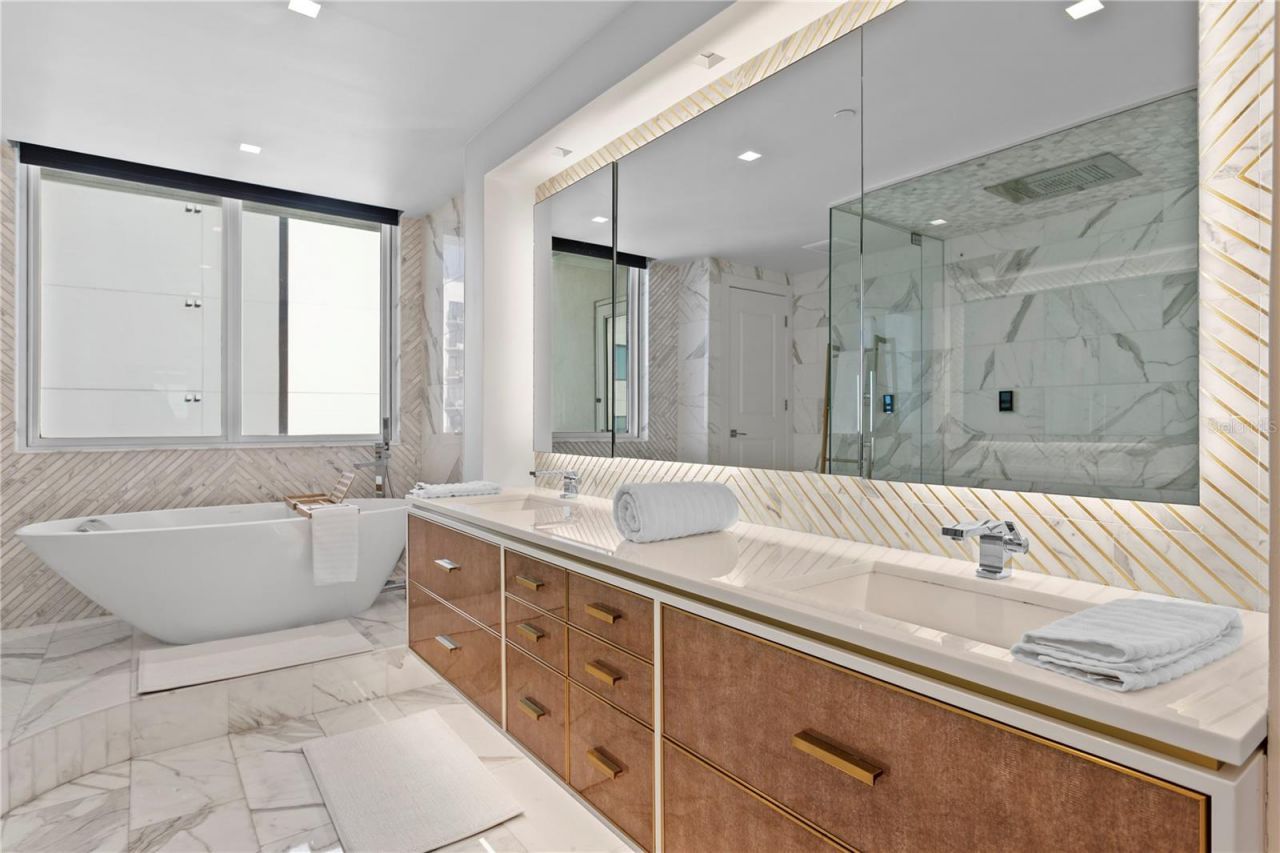 450 Knights Run Avenue, Unit 1801, Tampa, FL 33602 Photo