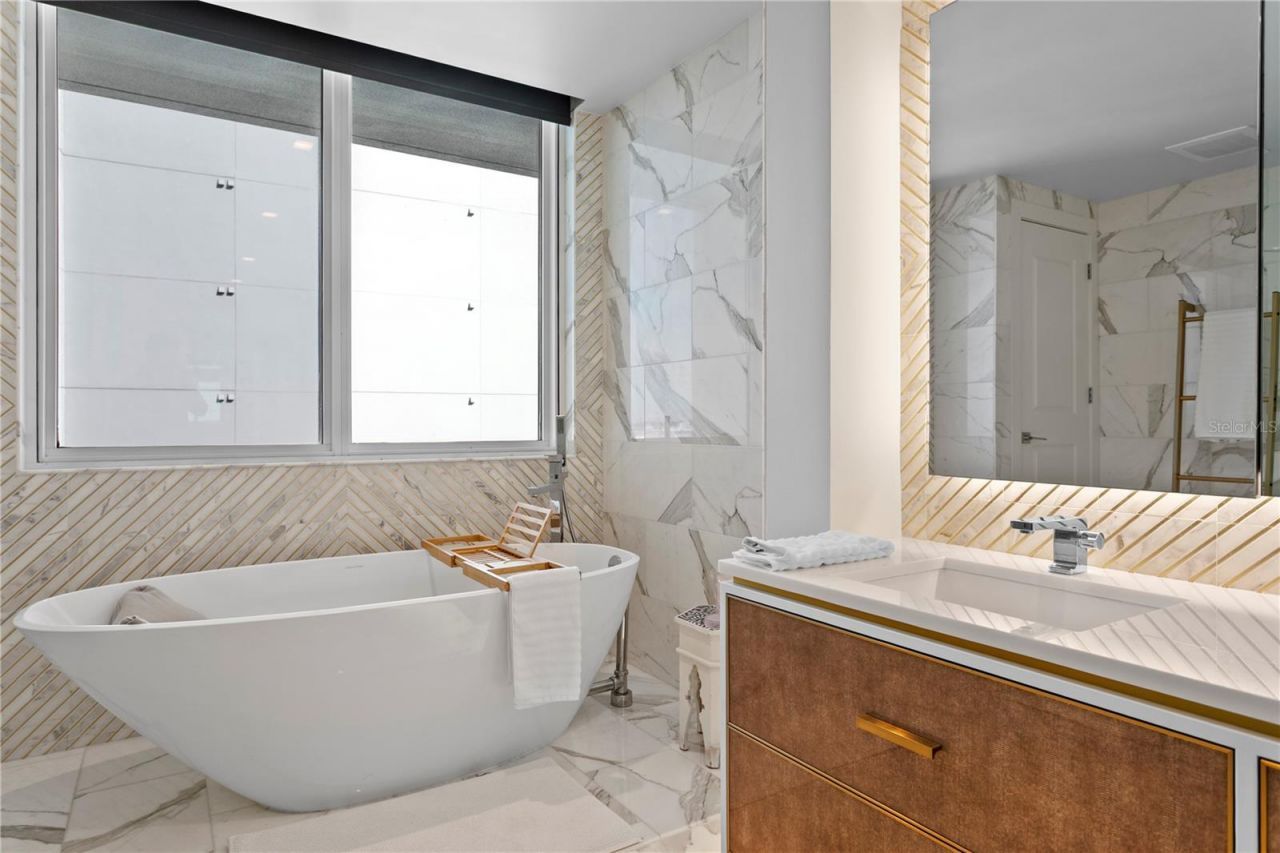 450 Knights Run Avenue, Unit 1801, Tampa, FL 33602 Photo