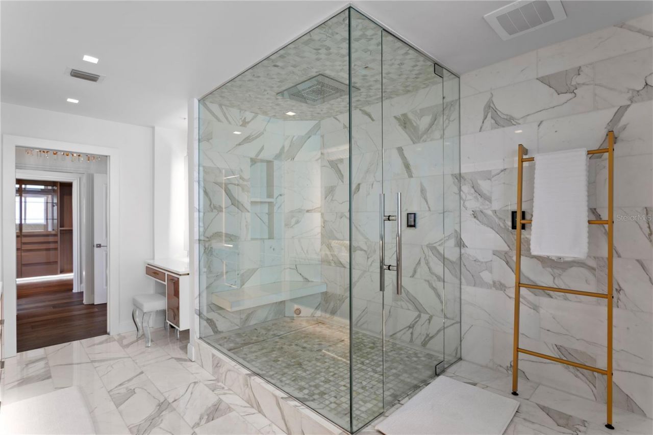 450 Knights Run Avenue, Unit 1801, Tampa, FL 33602 Photo