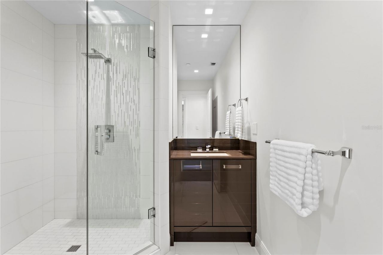 450 Knights Run Avenue, Unit 1801, Tampa, FL 33602 Photo