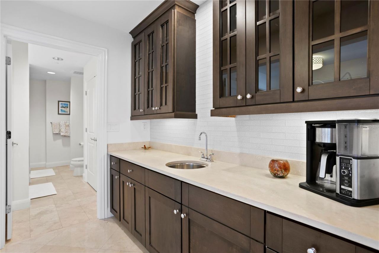 450 Knights Run Avenue, Unit 1801, Tampa, FL 33602 Photo