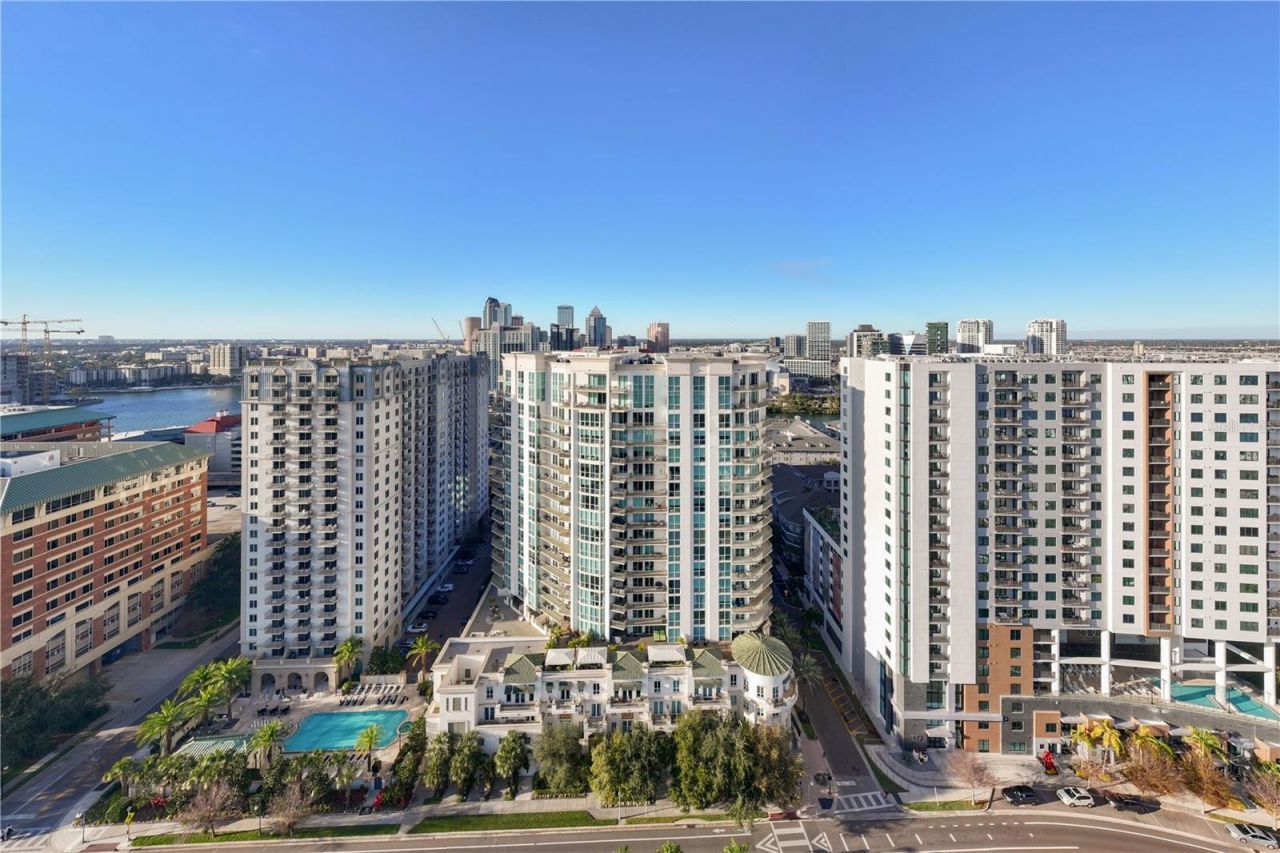 450 Knights Run Avenue, Unit 1801, Tampa, FL 33602 Photo