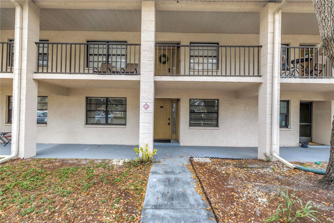 2255 62nd Avenue N, Unit 2102, Saint Petersburg, FL 33702 Main Photo