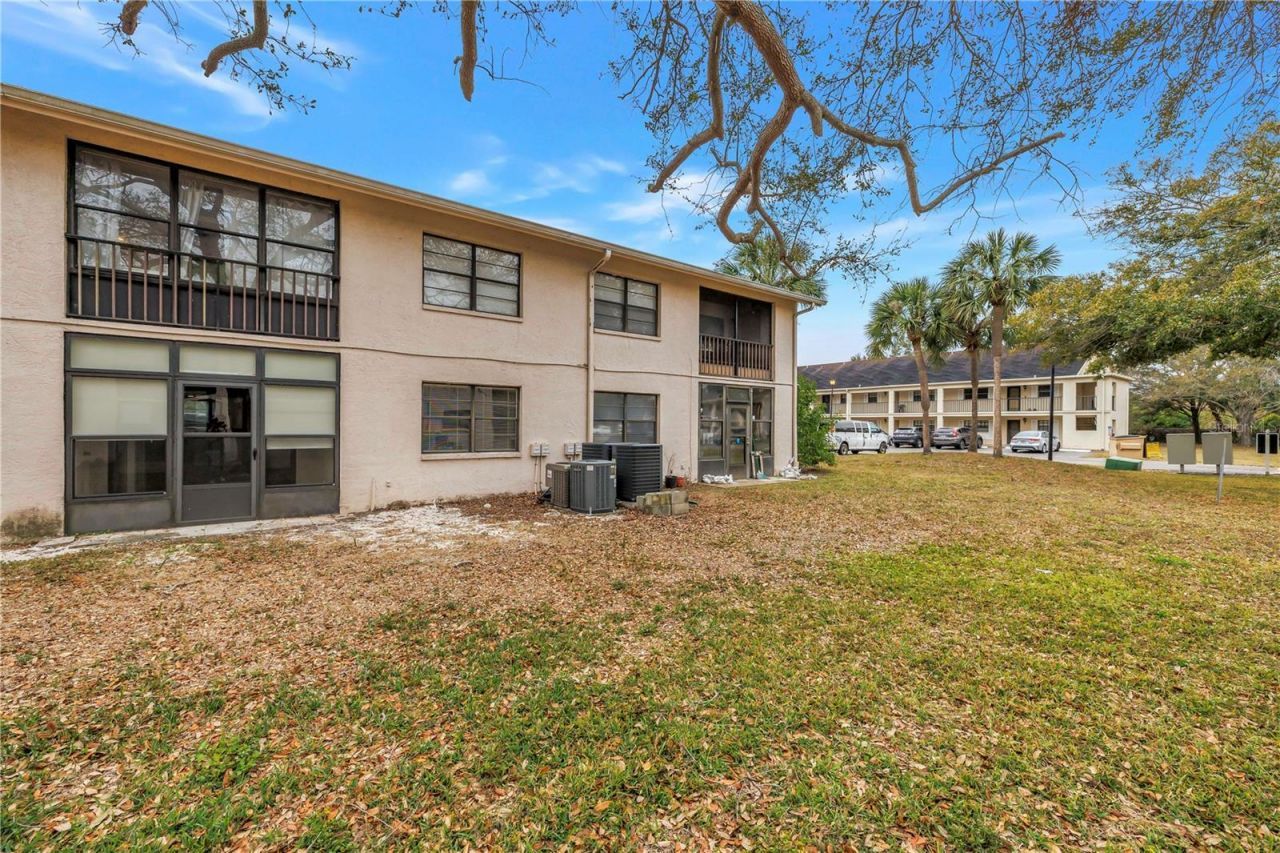 2255 62nd Avenue N, Unit 2102, Saint Petersburg, FL 33702 Photo