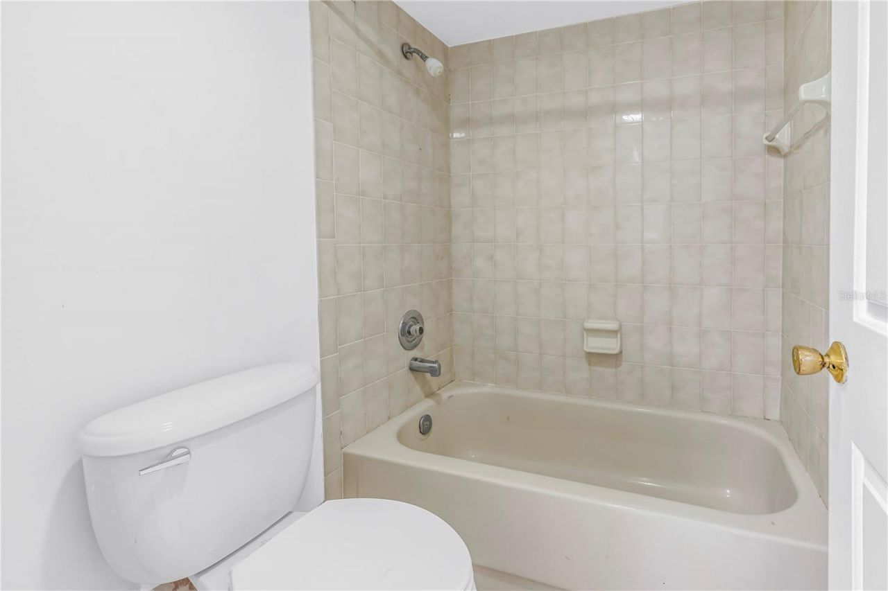 2255 62nd Avenue N, Unit 2102, Saint Petersburg, FL 33702 Photo