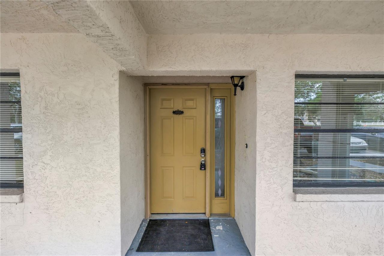 2255 62nd Avenue N, Unit 2102, Saint Petersburg, FL 33702 Photo