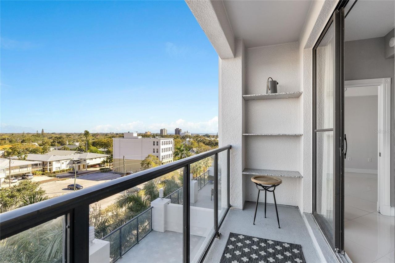 226 5th Avenue N, Unit 601, Saint Petersburg, FL 33701 Photo