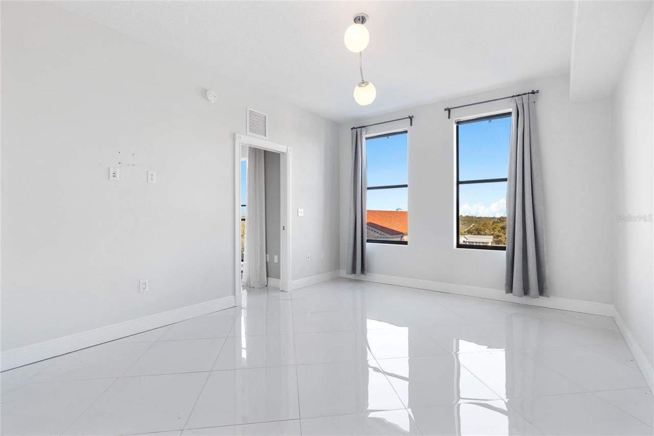 226 5th Avenue N, Unit 601, Saint Petersburg, FL 33701 Photo