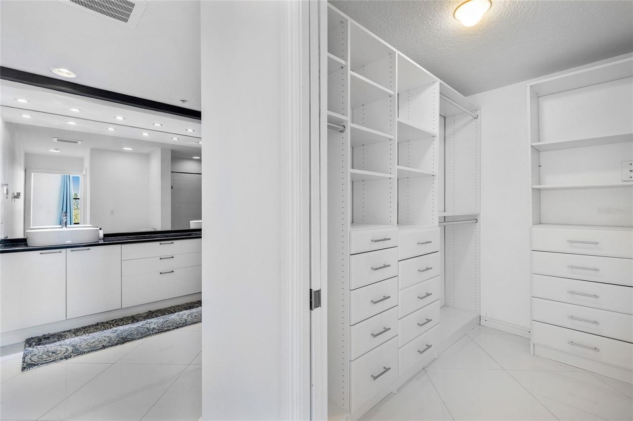 226 5th Avenue N, Unit 601, Saint Petersburg, FL 33701 Photo