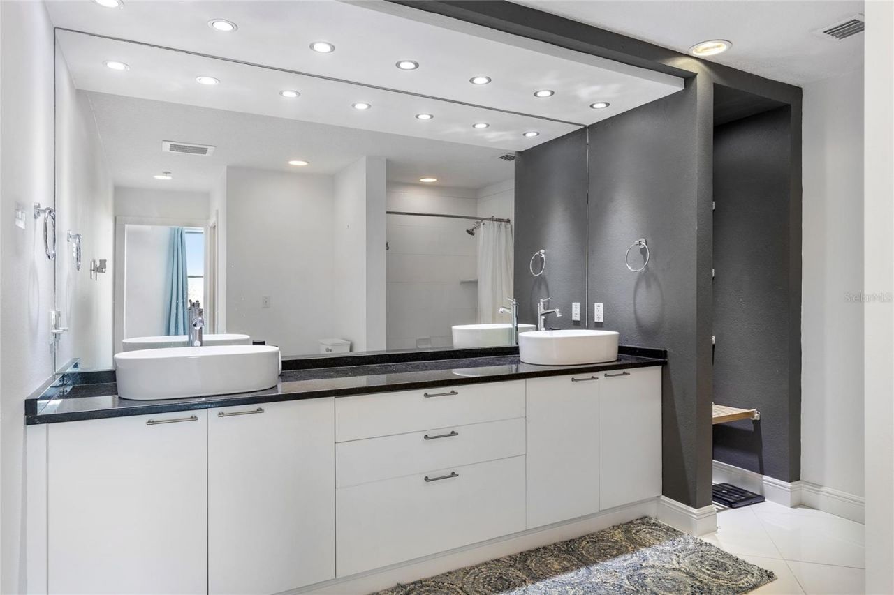 226 5th Avenue N, Unit 601, Saint Petersburg, FL 33701 Photo