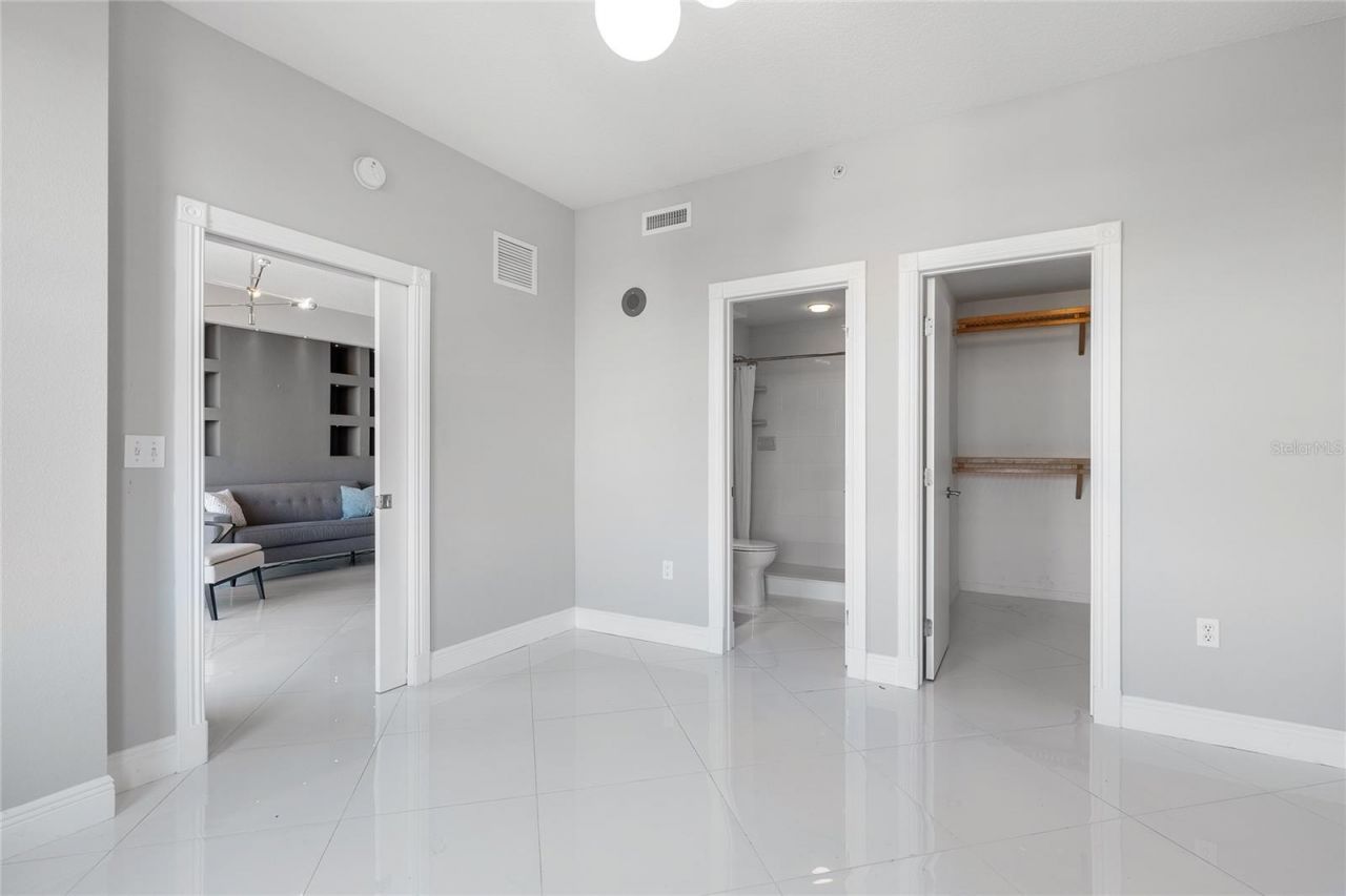 226 5th Avenue N, Unit 601, Saint Petersburg, FL 33701 Photo