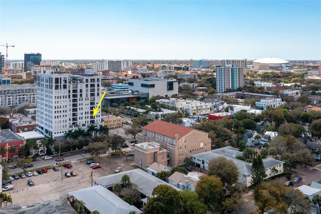 226 5th Avenue N, Unit 601, Saint Petersburg, FL 33701 Photo
