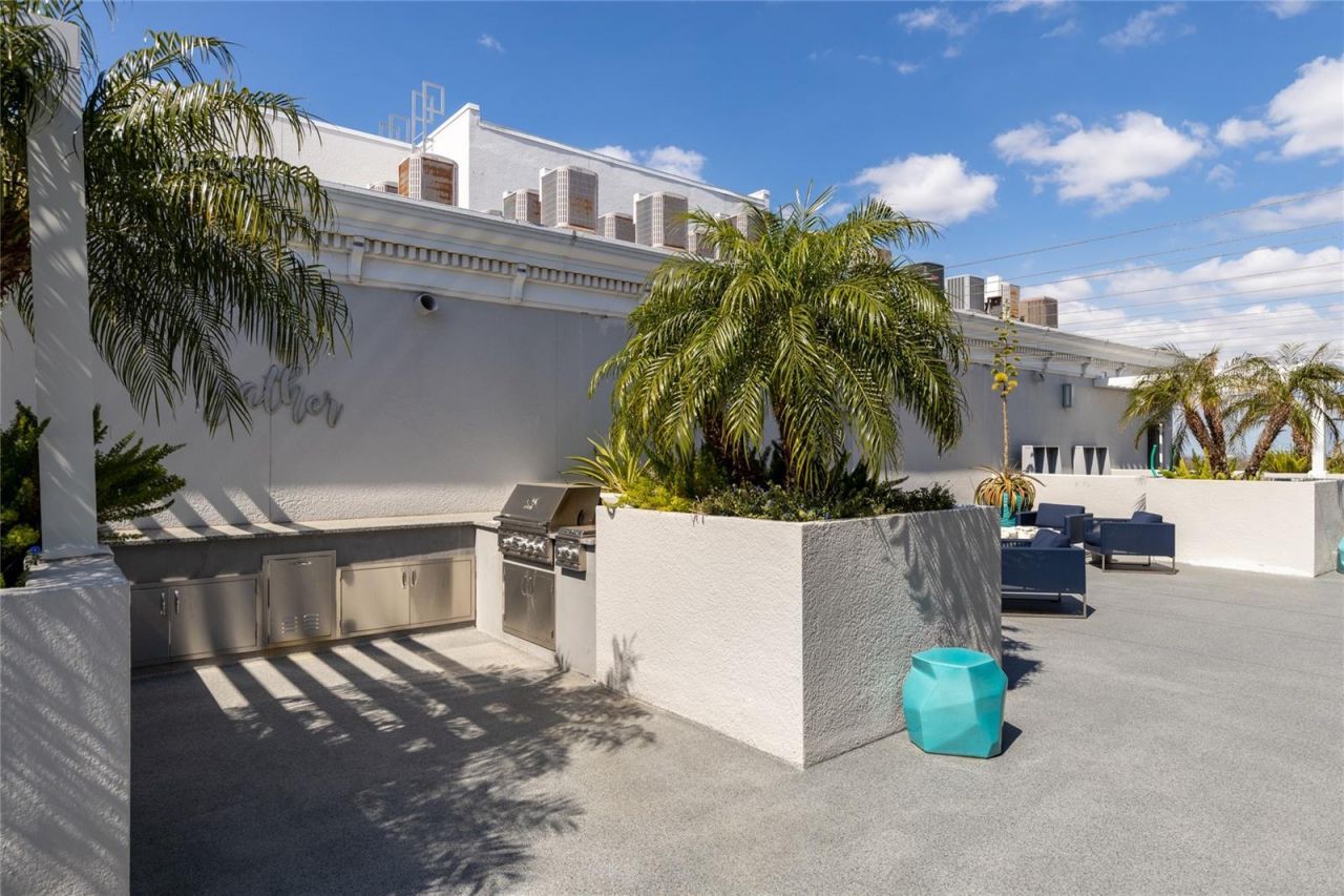 226 5th Avenue N, Unit 601, Saint Petersburg, FL 33701 Photo