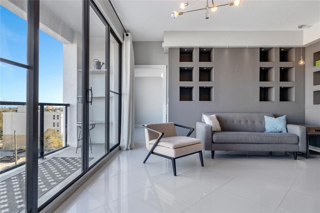 226 5th Avenue N, Unit 601, Saint Petersburg, FL 33701 Photo