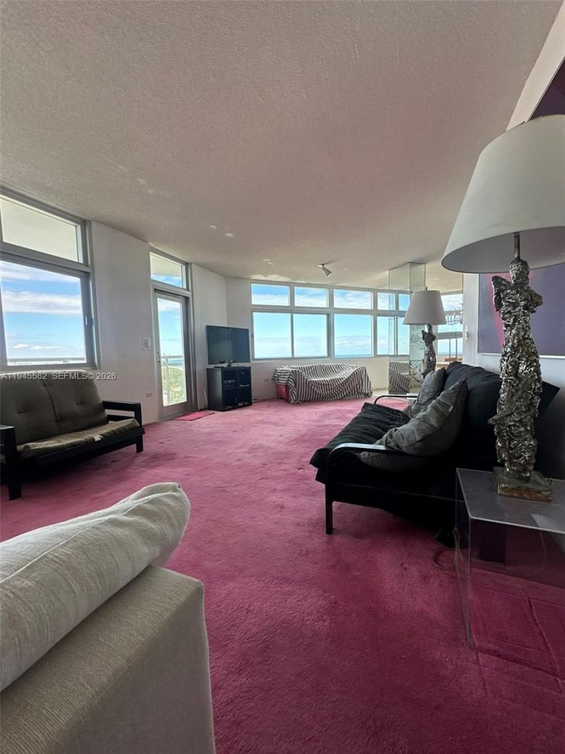 7135 Collins Ave, Unit PH5, Miami Beach, FL 33141 Photo