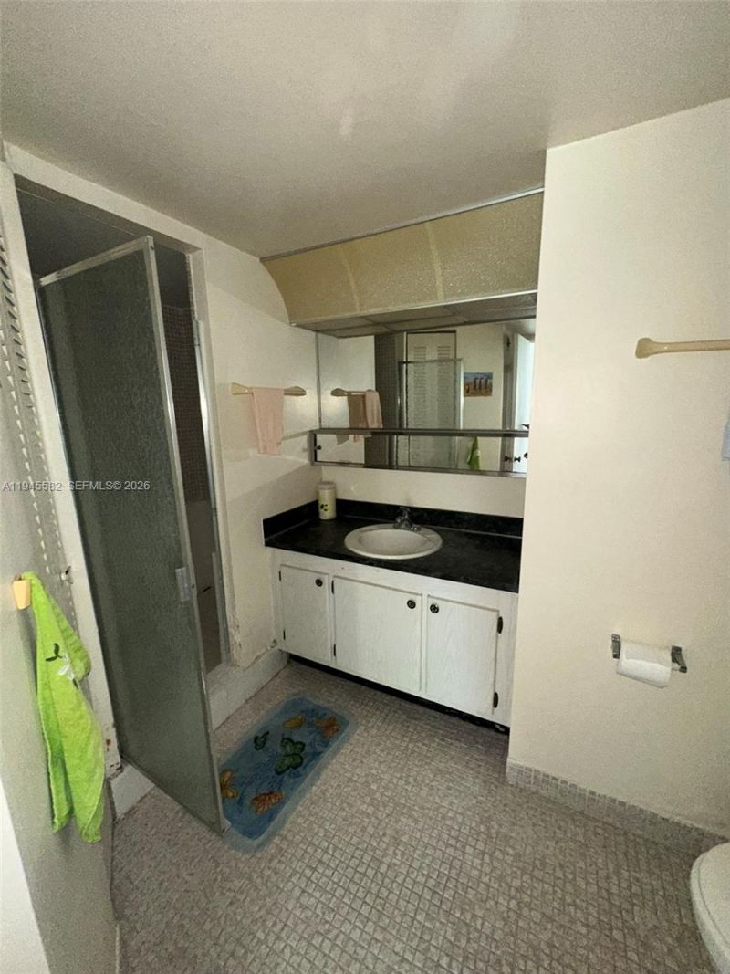 7135 Collins Ave, Unit PH5, Miami Beach, FL 33141 Photo