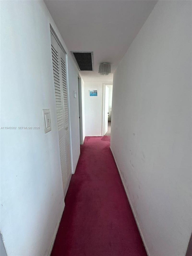 7135 Collins Ave, Unit PH5, Miami Beach, FL 33141 Photo