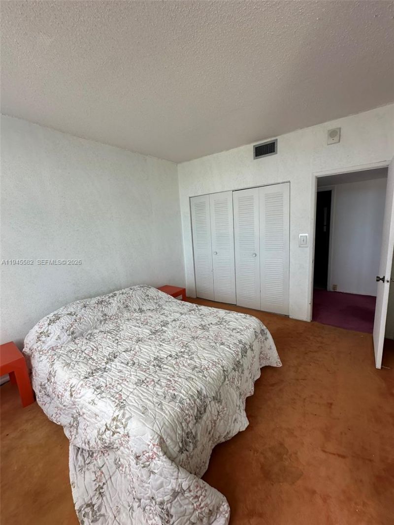 7135 Collins Ave, Unit PH5, Miami Beach, FL 33141 Photo