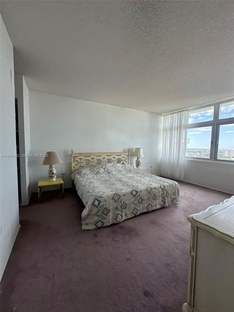 7135 Collins Ave, Unit PH5, Miami Beach, FL 33141 Photo