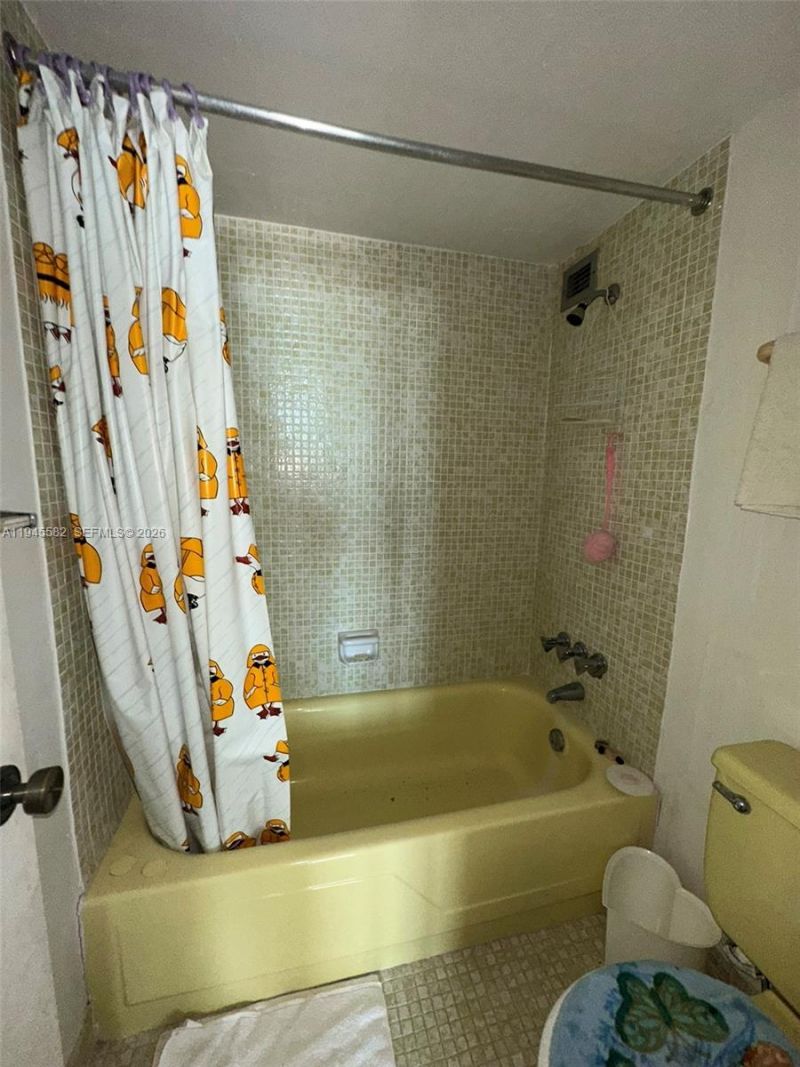 7135 Collins Ave, Unit PH5, Miami Beach, FL 33141 Photo