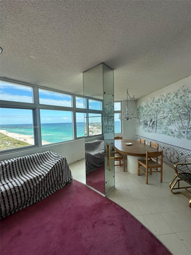 7135 Collins Ave, Unit PH5, Miami Beach, FL 33141 Photo