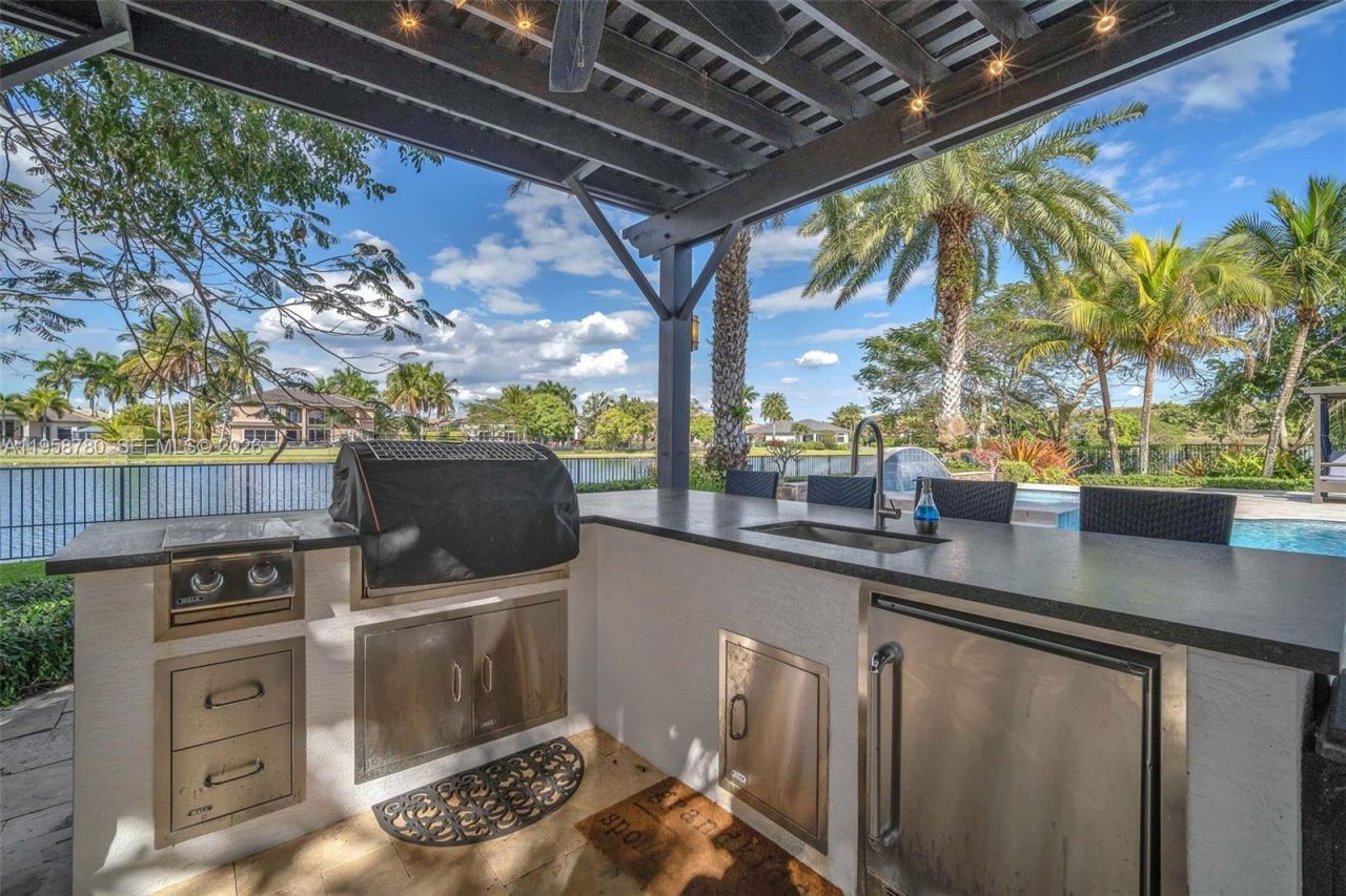 14931 SW 38th St, Davie, FL 33331 Photo