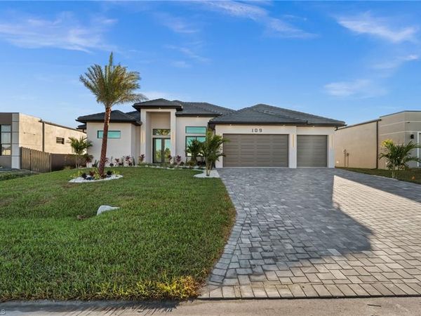 109 SW 37th PL , CAPE CORAL, FL 33991