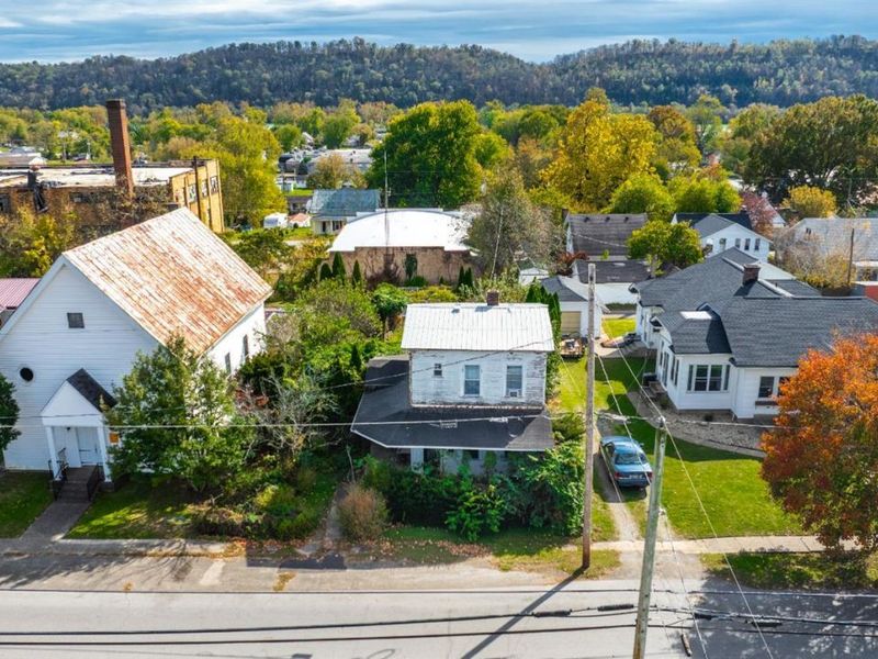 312 E Eighth Street, Manchester, OH 45144 Photo 3