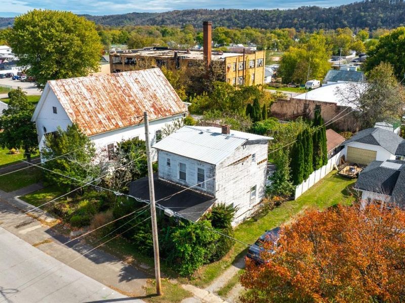 312 E Eighth Street, Manchester, OH 45144 Photo 4