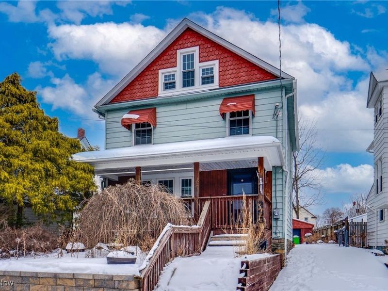 263 19th Street NW, Barberton, OH 44203 Photo 2