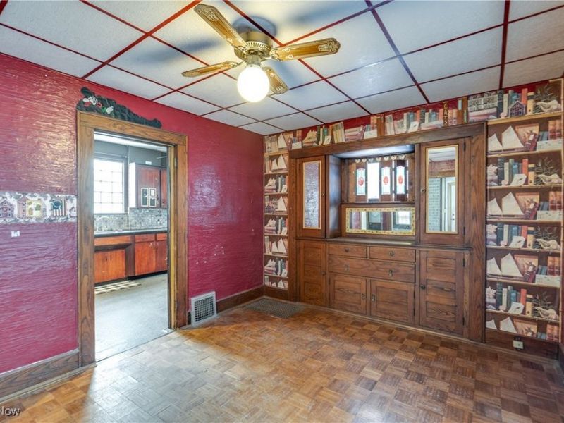 263 19th Street NW, Barberton, OH 44203 Photo 9