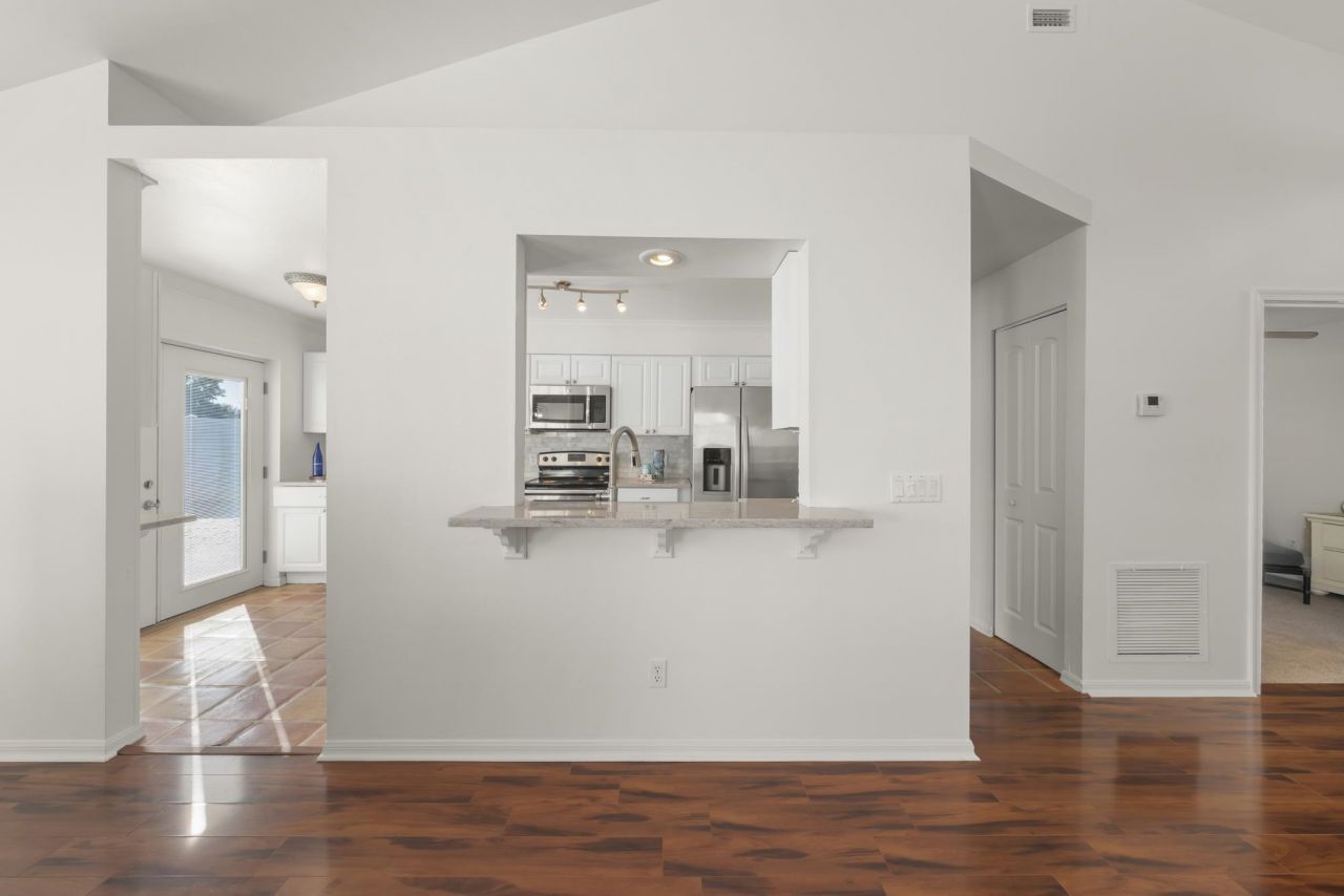 15068 Cloverdale Dr, Fort Myers, FL 33919 Photo