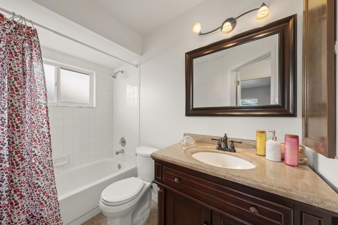 15068 Cloverdale Dr, Fort Myers, FL 33919 Photo