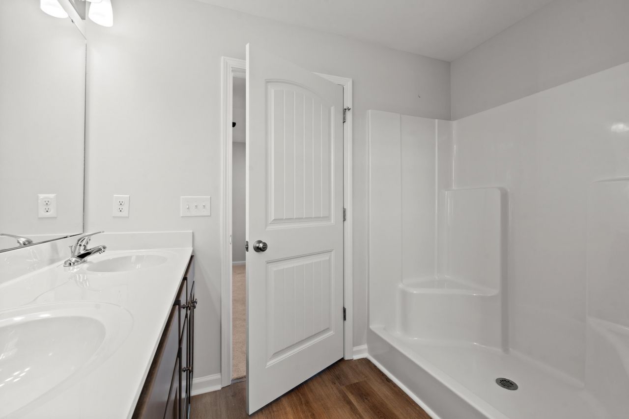 955 Woodside Dr. Photo 12