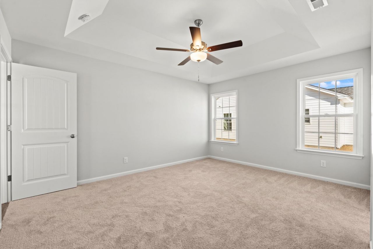 955 Woodside Dr. Photo 8