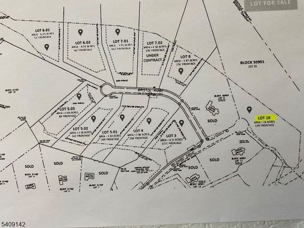 18 Wiltshire Dr, Boonton, NJ 07005