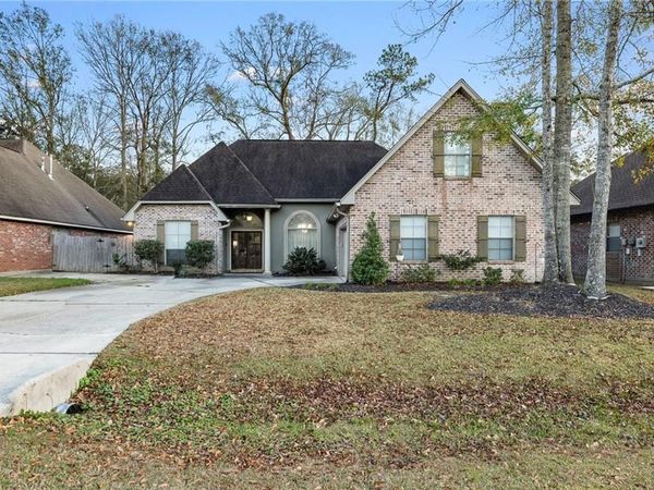 373 AUTUMN LAKES Road, Slidell, LA 70461